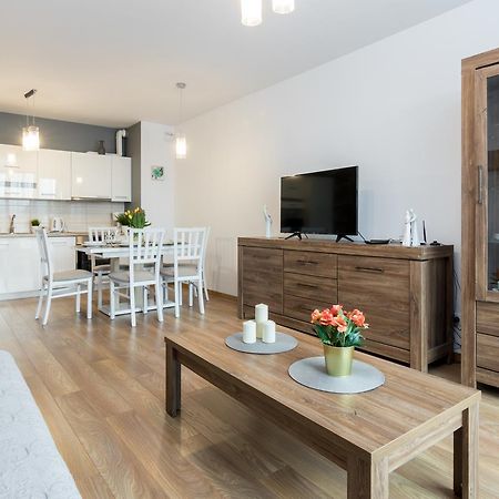 Wawrzynca Apartment With Parking Krakau Exterior foto